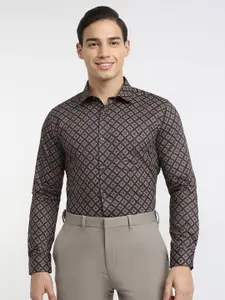 Park Avenue Men Slim Fit Printed Formal Shirt