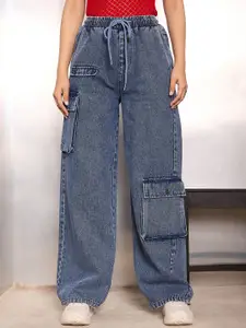 SASSAFRAS Women Relaxed Fit High-Rise Low Distress Light Fade Jeans