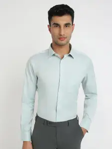 Park Avenue Men Slim Fit Printed Formal Shirt