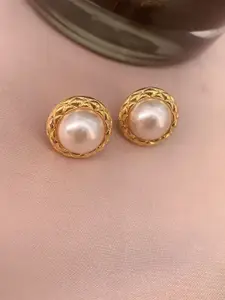 KRENOZ Gold-Plated Pearls Beaded Circular Shaped Studs