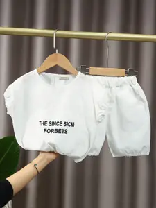 INCLUD Boys Printed T-shirt with Shorts