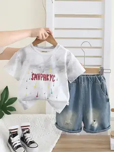 INCLUD Boys Printed T-shirt with Shorts