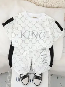 INCLUD Boys Printed T-shirt with Shorts