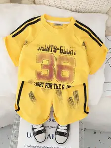 INCLUD Boys Printed T-shirt with Shorts