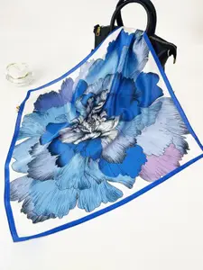 QUECY Women Printed Scarf