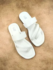 THE MADRAS TRUNK Men Slip-On Comfort Sandals