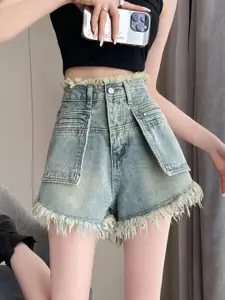 KPOP Frayed Hem Loose Fit Denim Shorts