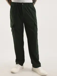 NEVER NEUD Men Relaxed Fit Corduroy Cargos Trousers