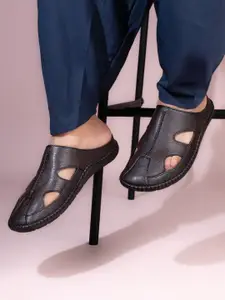 The Roadster Lifestyle Co. Men Fisherman Sandals