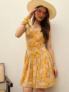 SASSAFRAS Women Floral Print Gathered or Pleated Drop-Waist Dress