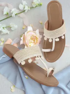 AVIVASTYLE Women Colourblocked Open Toe Flats