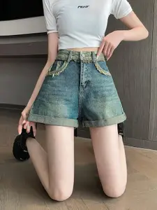 KPOP Women Solid Regular Fit Mid-Rise Above Knee Denim Shorts