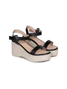 dbcooper Women Colourblocked Platform Sandals