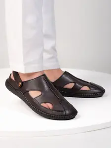 The Roadster Lifestyle Co Men Brown Sandals