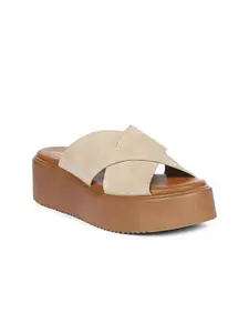 Viviblu Solid Leather Platform Sandals