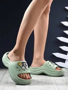 COGS Women Applique Sliders