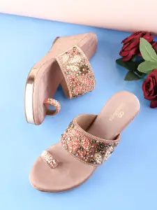 pelle albero Women Embellished Wedge Heel Sandals