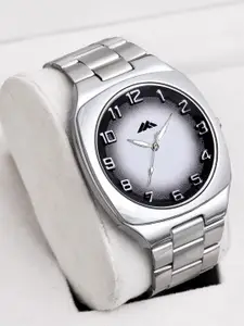 ON TIME OCTUS Men Brass Embellished Dial & Stainless Steel Straps Analogue Watch MT-413