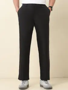 U.S. Polo Assn. Men Classic Straight Fit Chinos Trousers