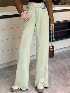 The Roadster Lifestyle Co. Women Straight Fit Light Fade High-Rise Jeans