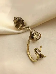 SOHI Gold-Plated Contemporary Ear Cuff Earring