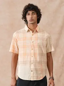 WROGN Men Comfort Slim Fit Printed Casual Shirt