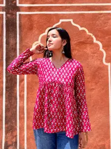 PINGAKSH Women Floral Print Peplum Top