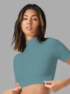 Dream Beauty Fashion Solid High Neck Crop Top