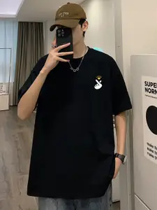 StyleCast x Revolte Men T-shirt