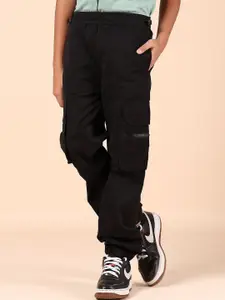 V-Mart Boys Regular Fit Mid-Rise Cotton Joggers