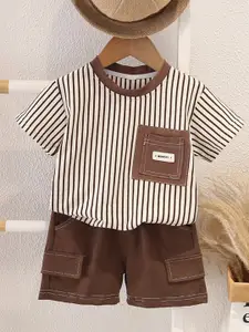 StyleCast x Revolte Boys Pure Cotton Printed T-shirt With Shorts