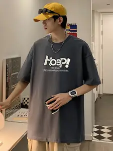 StyleCast x Revolte Men Printed T-shirt