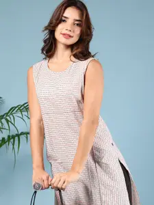 V-Mart Striped Round Neck Sleeveless Cotton Straight Kurta