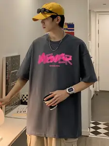 StyleCast x Revolte Men Printed T-shirt