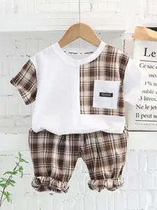 StyleCast x Revolte Boys Checked Round Neck Pure Cotton T-shirt With Shorts