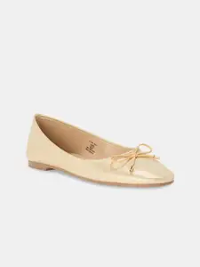 Forever Glam by Pantaloons Women Solid Fashion with Bows Flats