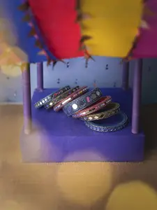 Taasha Craft Set Of 7 Threaded & Mirror Studded Bangles