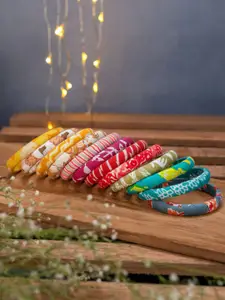 Taasha Craft Set Of 12 Thread Bangles