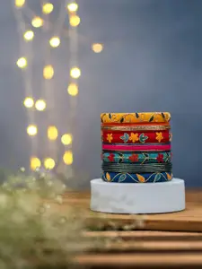 Taasha Craft Prathvi Set Of 7 Thread Bangles