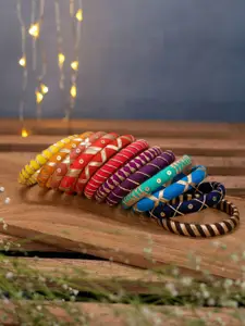 Taasha Craft Ratna Set Of 12 Thread Bangles