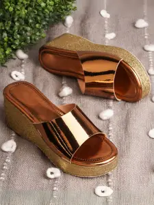 Froh Feet Women Synthetic Leather Wedge Sandals