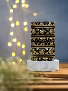 Taasha Craft Anaisha Set Of 10 Thread Bangles