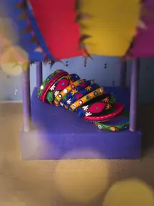 Taasha Craft Set Of 10 Stone-Studded & Beaded Bangles