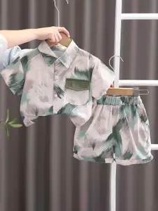 StyleCast x Revolte Boys Printed Shirt Collar Shirt with Shorts