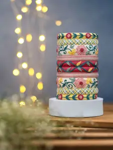 Taasha Craft Set Of 10 Thread Bangles