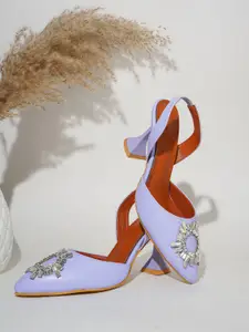 Froh Feet Women Solid Casual 3 inches Kitten Heels Sandals