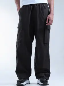 Flying Machine Men Pure Cotton Relaxed Pleated Cargos Trousers