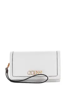 GUESS Women Brand Logo Textured Envelope Wallet