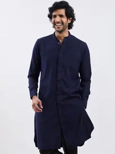 VASTRAMAY Mandarin Collar Glitter Straight Kurta