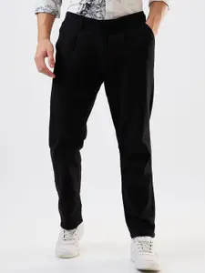 SPYKAR Men Mid-Rise Pleated Trousers
